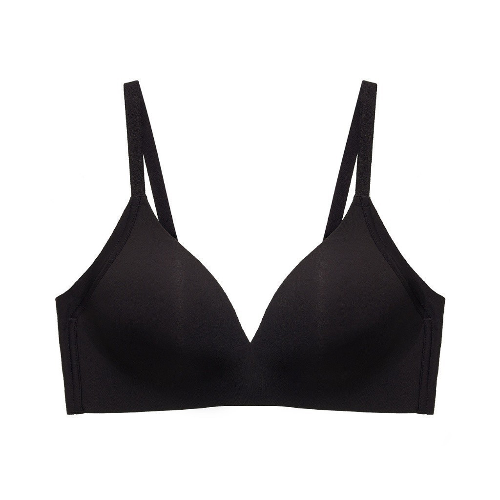 Triumph เสื้อชั้นในแบบไม่มีโครงคัพทรงนวัตกรรม Tri zone รุ่น Tri-zone P รหัส 10216272 สีดำ 0034