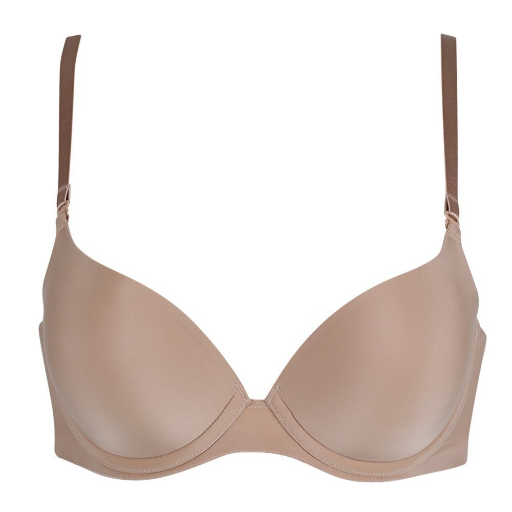 Triumph เสื้อชั้นในมีโครงไม่ดันทรง เต้าทรงเนียนเรียบ ไร้รอยตะเข็บ รุ่น T-Shirt Bra 140 WHP 01 รหัส 10157299 สีเบจ 6106