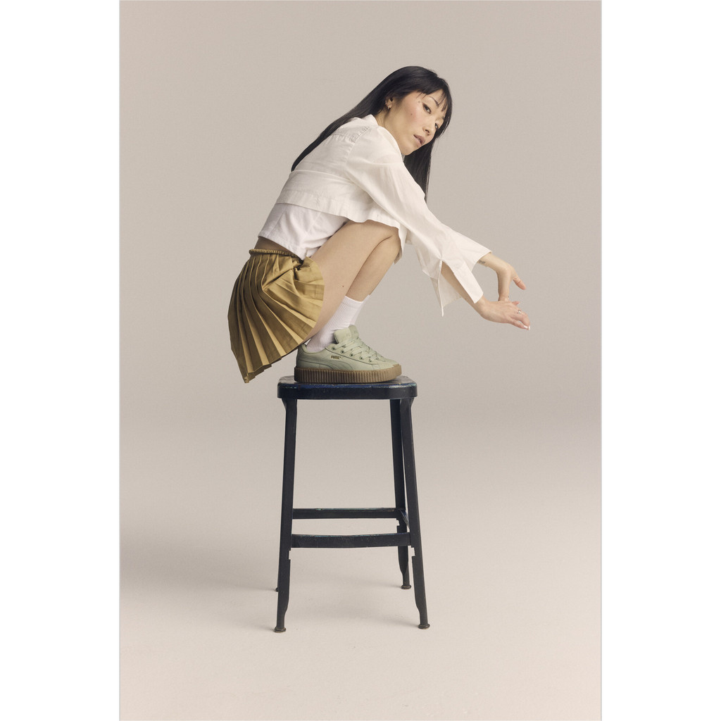 PUMA PRIME/SELECT - รองเท้าผ้าใบ FENTY x PUMA Creeper Phatty Earth Tone Unisex สีเขียว - 39681302