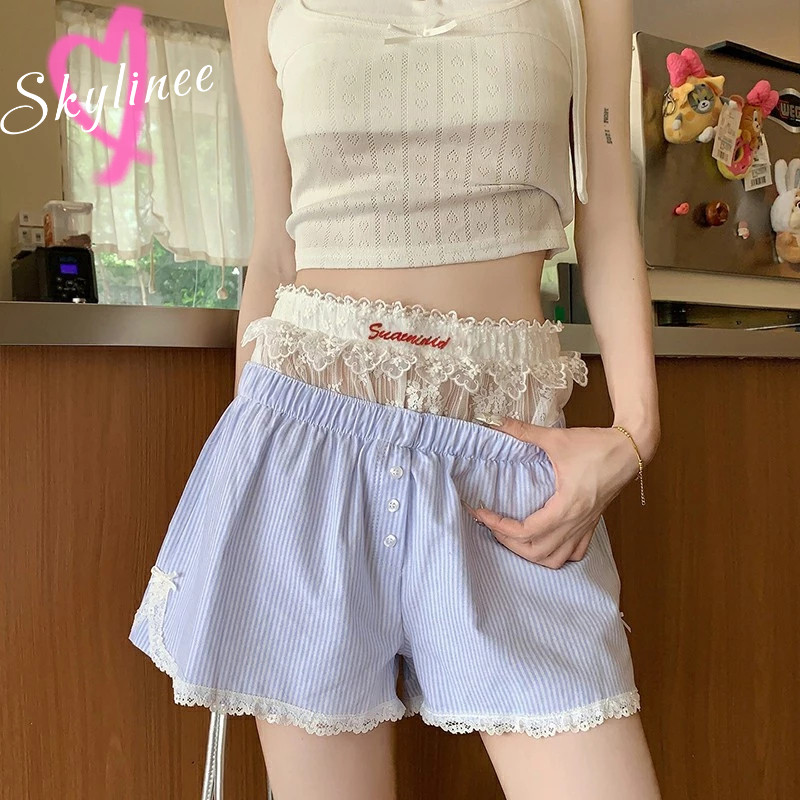 พร้อมส่ง กางเกงขาสั้นเอวยางยืดสำหรับสุภาพสตรีปักลูกไม้สีขาวตัดกางเกงขาสั้นสีน้ำเงิน SL