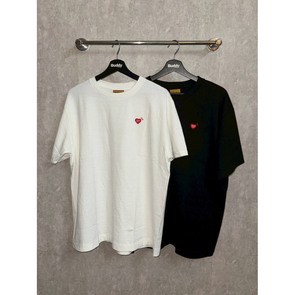 HUMAN MADE Heart Badge T-Shirt (Store Exclusive) | รุ่นขายเฉพาะหน้าร้าน หายากมาก (Black/White)