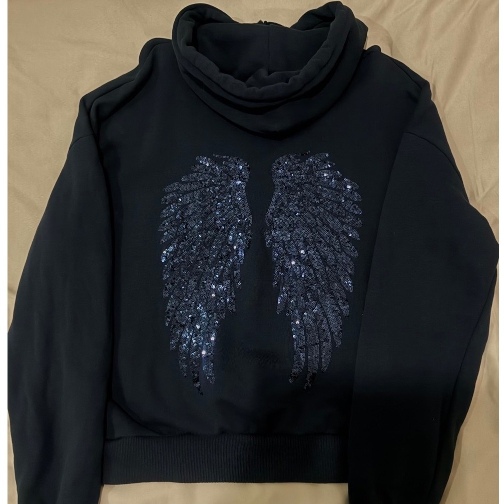 ส่งต่อ subdued wings hoodie ไซส์xs