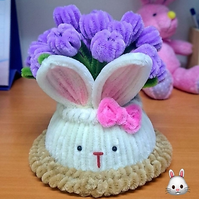 น้องกระต่ายดอกทิวลิปตั้งโต๊ะหลากหลายสีเหมาะสำหรับมอบเป็นของขวัญ