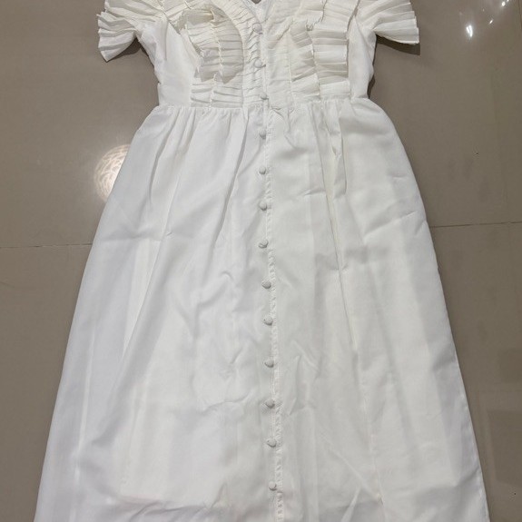 New!! ส่งต่อเดรส Dress สีขาว งานเจน (Size S-L) จาก Brand Nittaya