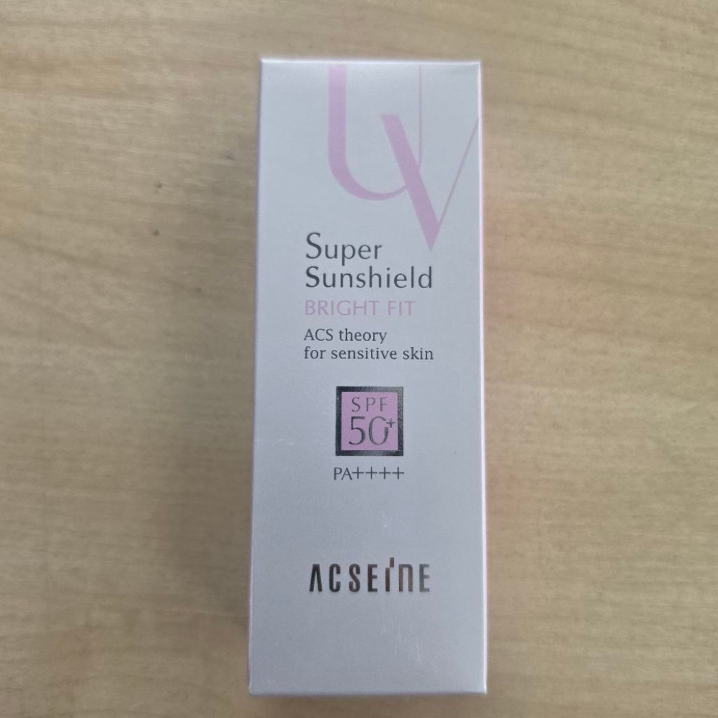 ครีมกันแดด ACSEINE Super Sunshield BRIGHT FIT SPF50+ PA++++ 40 g. สำหรับผิวหน้าและผิวกาย