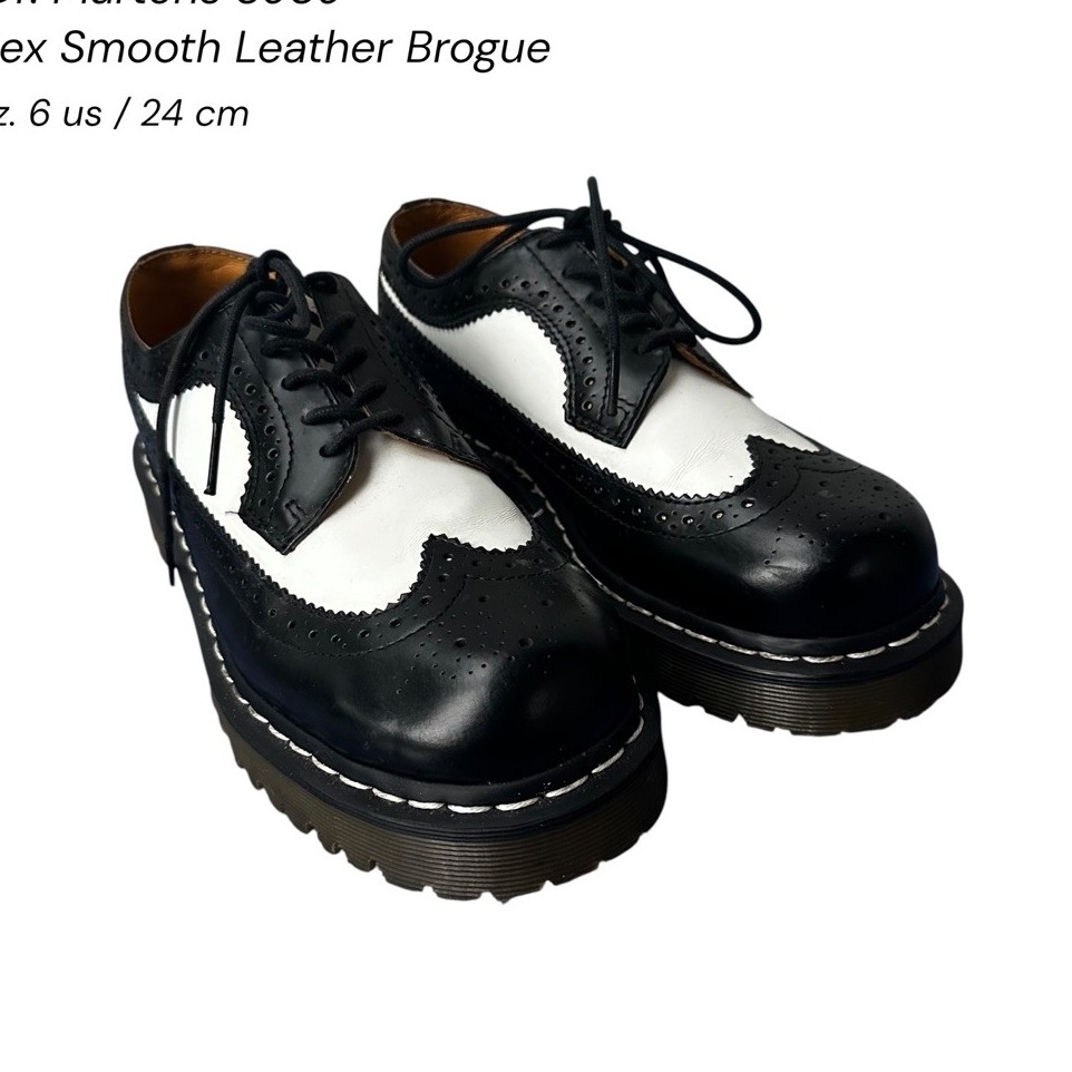 รองเท้า Dr. Martens รุ่น 3989 Bex Smooth Leather Brogue