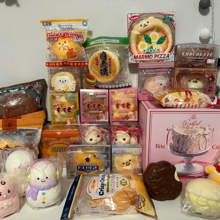 พร้อมส่ง สกุชชี่งานหายากมือ1/มือ2/เทียบ1น่ารักมาก**อ่านรายละเอียดก่อนสั่งซื้อห้ามกดชำระค้างเกิน4ชม.นะคะ