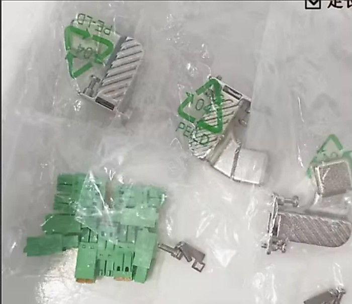 1Pcs Kinetix Connector 2pin