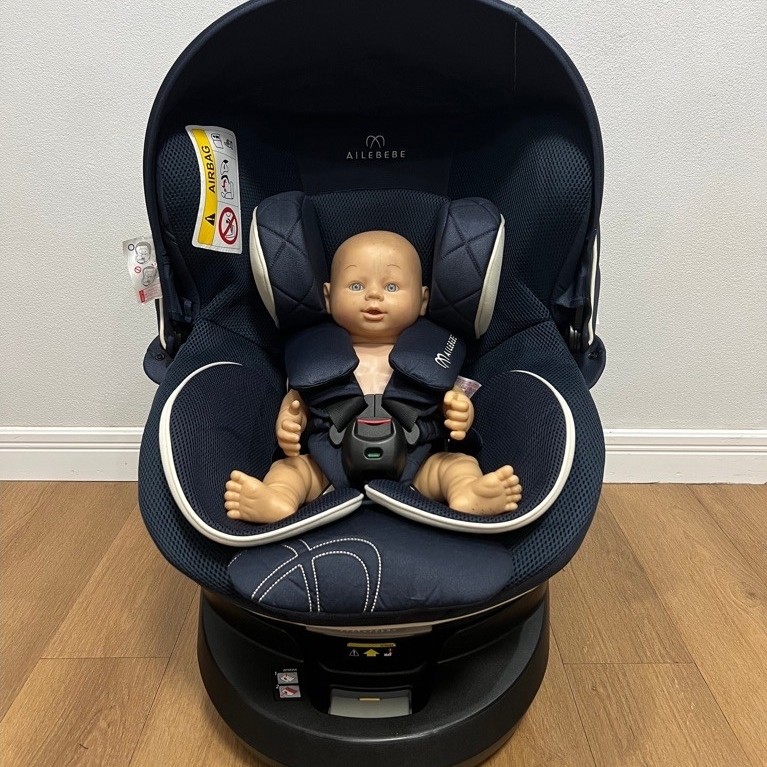 คาร์ซีท Ailebebe Kurutto 6i grance isofix มือสองสภาพสวย