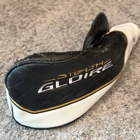 [Cover Driver มือสอง] TaylorMade Stealth Gloire Driver Cover สภาพพอใช้ได้ เริ่มลอกแล้ว