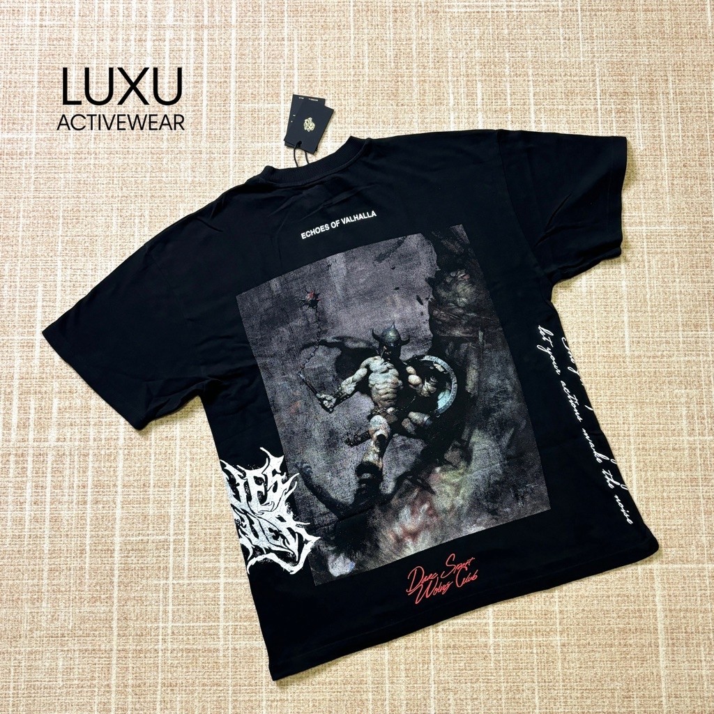 (พร้อมส่ง) DARC SPORT เสื้อยืด Oversized รุ่น Born Warrior "Side By Side" Series Premium Tee in Black ของแท้ 100%