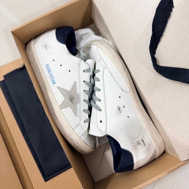 รองเท้า golden goose ยอดฮิต (size 38)