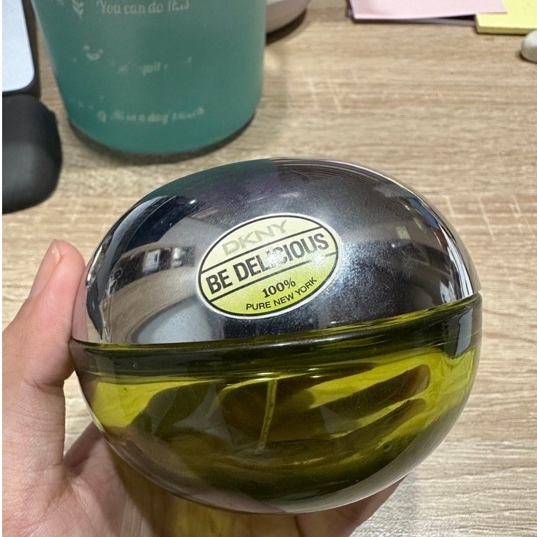 ส่งต่อขวดน้ำหอมเปล่า DKNY แอปเปิ้ลเขียว ของแท้