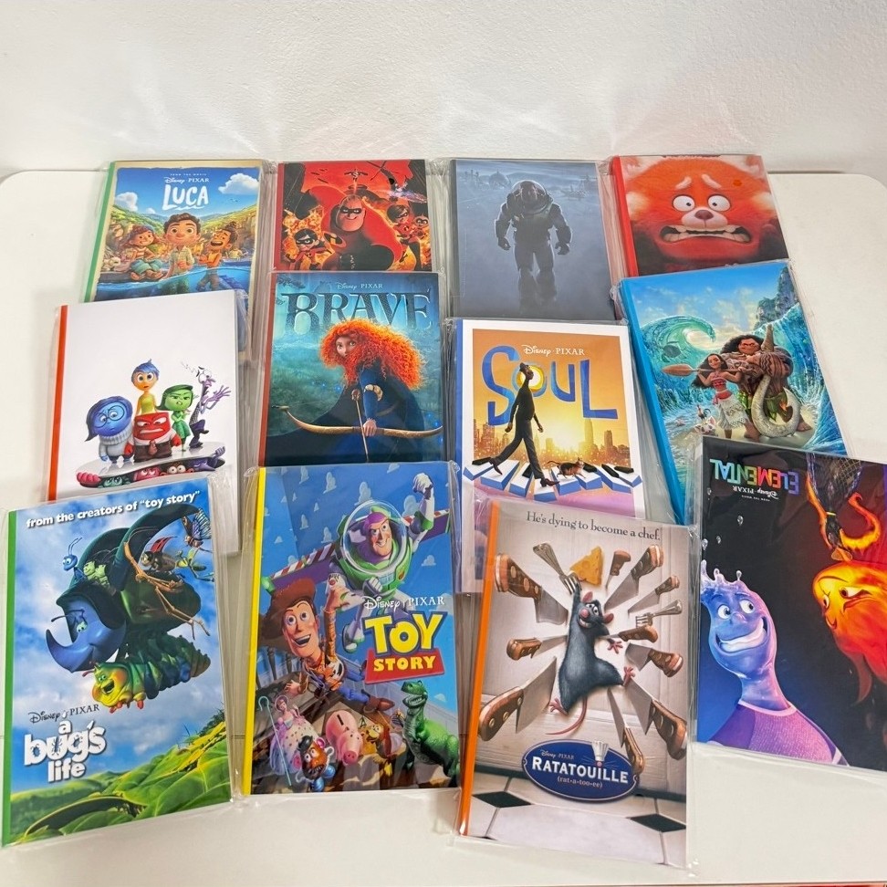 สมุดโปสการ์ด (Postcard Book) Disney Pixar งานลิขสิทธิ์แท้จากญี่ปุ่น🇯🇵