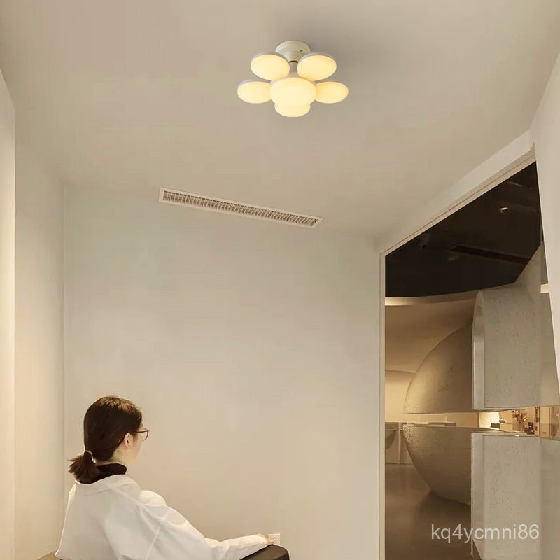 led Bulb Screw Socket LED Light UFO Light Household White Light Bulb LED Energy-saving Light Bulb Ul