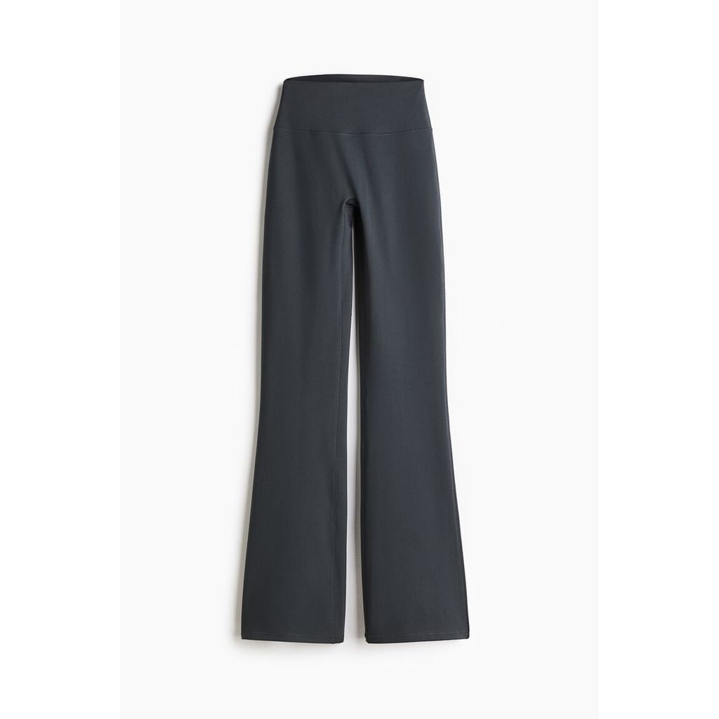 H&M(เอชแอนด์เอ็ม) เลกกิ้งสปอร์ตทรงปลายขาบาน พร้อมเทคโนโลยี SoftMove™ ผู้หญิง 1276797_7