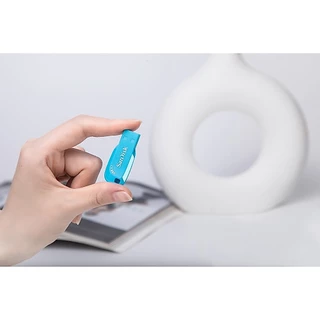 SanDisk Ultra Shift USB 3.2 Gen1 Flash Drive (SDCZ410 EP BB CO) 32GB 64GB