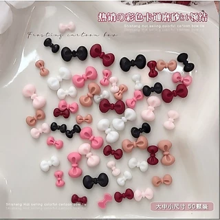 UU4.โบว์คิตตี้ โบว์น่ารักมากก หนึ่งถุงมีประมาณ 50 ตัวโดยประมาณ มีสามสี และคละสี ส่งของจากไทยทุกวันค่ะ
