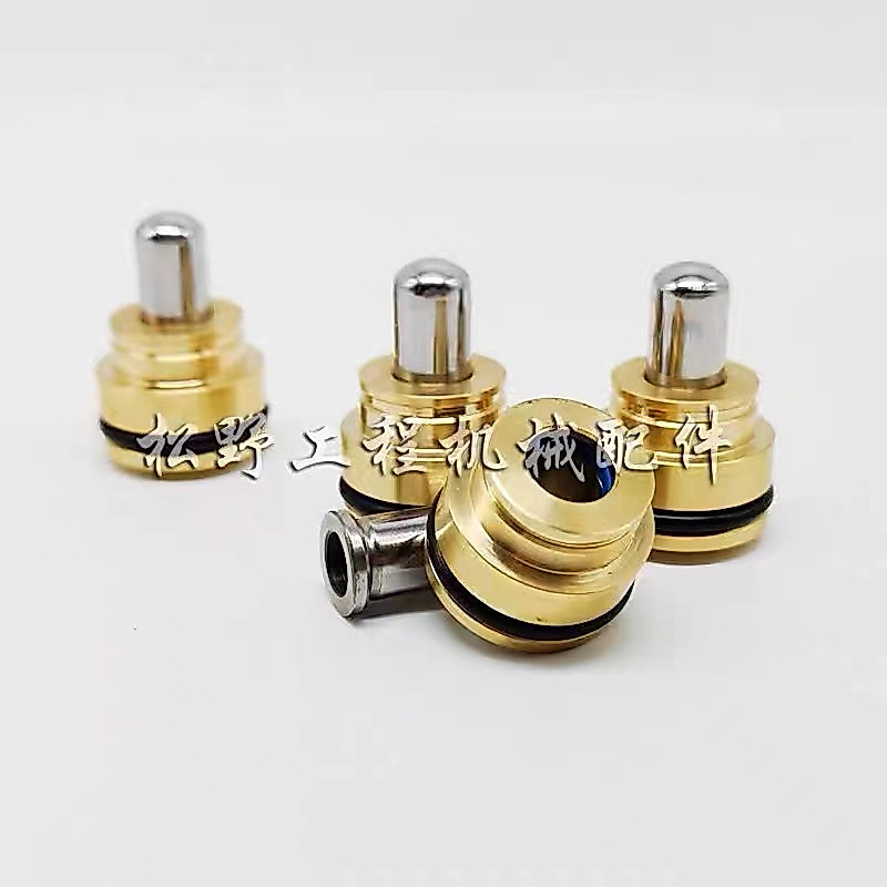ชิ้นส่วนรถขุด Volvo EC55 EC60 EC80 จอยสติ๊ก botto YANMAR 30 40 35 รองเท้าจอยสติ๊ก