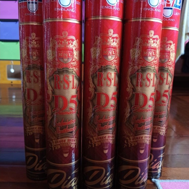 ลูกแบด  RSL Diamond D5