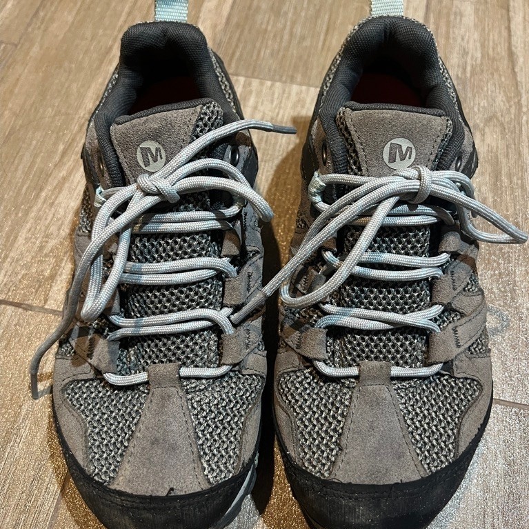 รองเท้าเดินป่าผู้หญิงมือสองMerrell