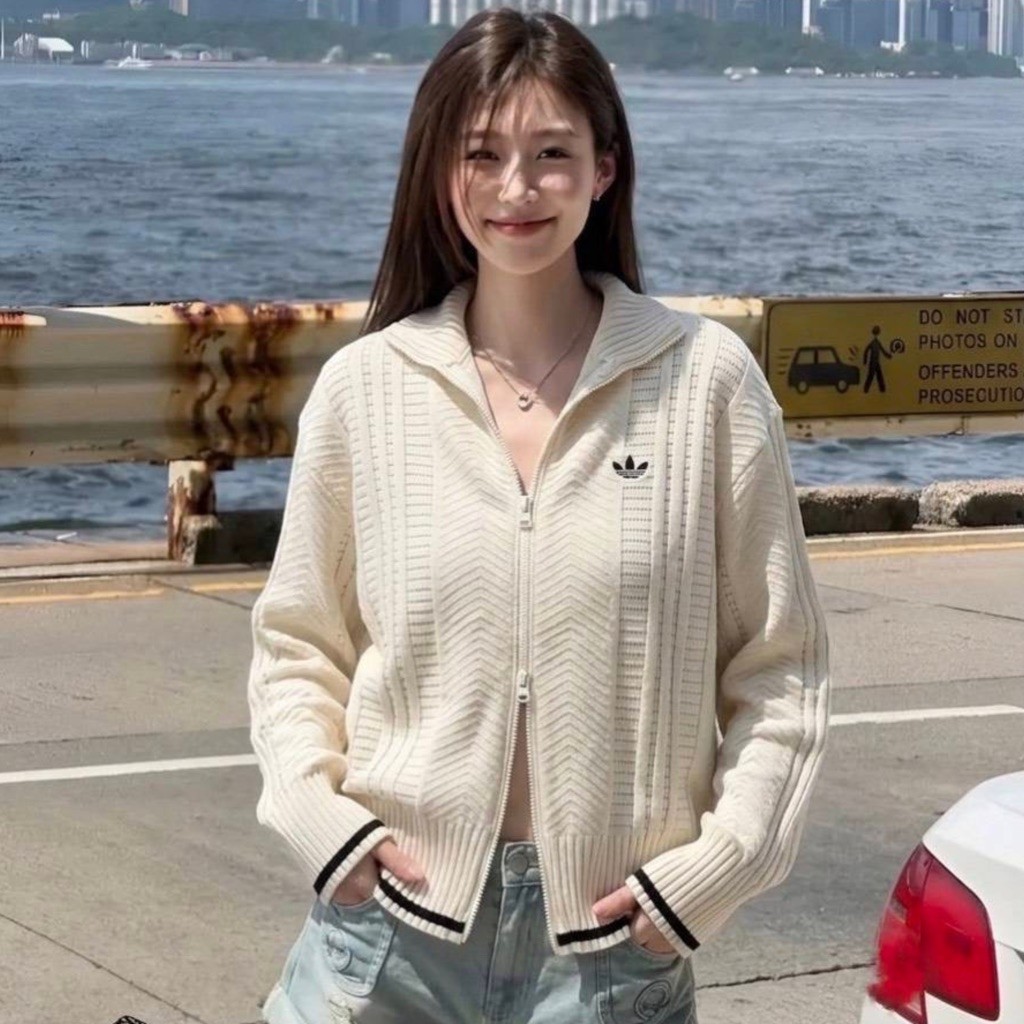 เสื้อไหมพรมถักทอโทนสีครีมละมุนดีเทลทอลายนูนสวยมาก”ซิปคู่”ผ้าหนานุ่ม