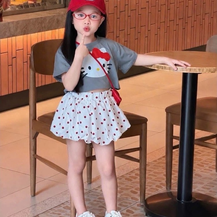 ชุดเซ็ต เสื้อคิตตี้+กางเกงทรงบอลลูนลายจุด สำหรับเด็กผู้หญิง
