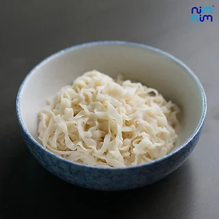 เส้นไข่ขาวไฟเบอร์ (ถุงส้มใหญ่) ตรา นิ่มนิ่ม (125กรัม)