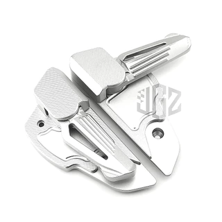 ที่วางเท้าสําหรับ VESPA Sprint Primavera 150 180 my24 2013-2024 2026 รถจักรยานยนต์เท้า Peg Foot Rest อลูมิเนียม sprint tech 2025 จัดส่งจากคลังสมุทรสาคร