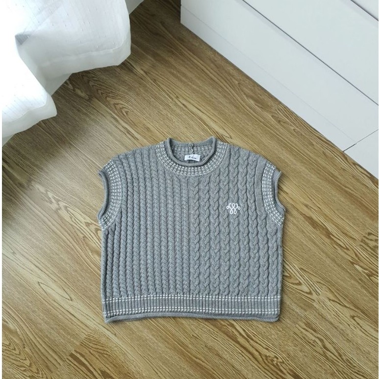 เสื้อไหมพรม wara official free size(รบกวนอ่านรายละเอียดสินค้าและตัดสินใจก่อนสั่งซื้อ สั่งแล้วห้ามยกเ
