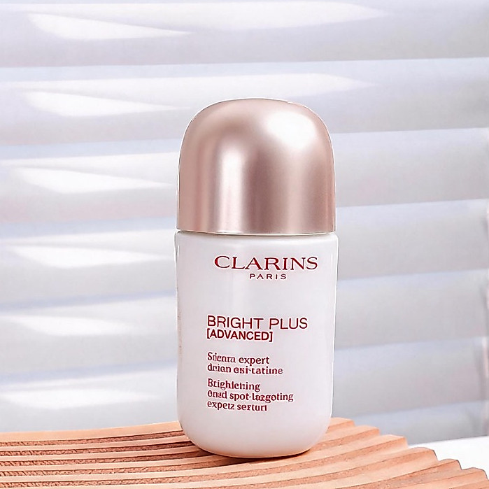 [พร้อมส่ง] Clarins White Plus Pure Translucency Serum 50ml เซรั่มลดฝ้า กระ จุดด่างดำ หน้าขาวใส กระจ่างเนียน