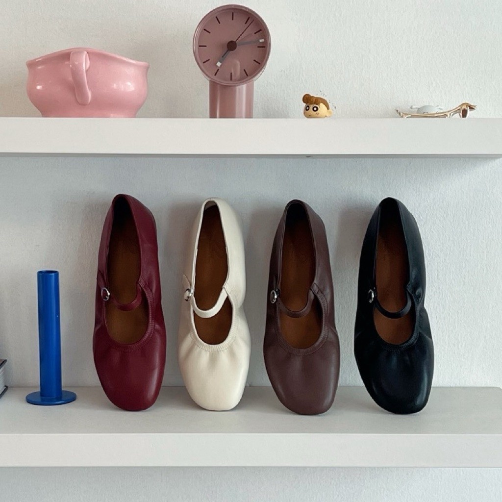 ส่งต่อ รองเท้า Twotwntytwo.Stores “Jodie MJ soft shoes “