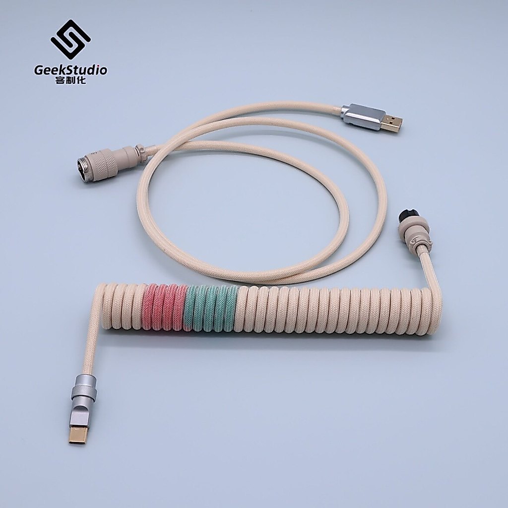 ที่กําหนดเองวิศวกรรมแป้นพิมพ์สายเคเบิลข้อมูลที่ทําด้วยมือจับคู่สี9009 กx16สีหลักสูตรปลั๊กอินสายเกลีย