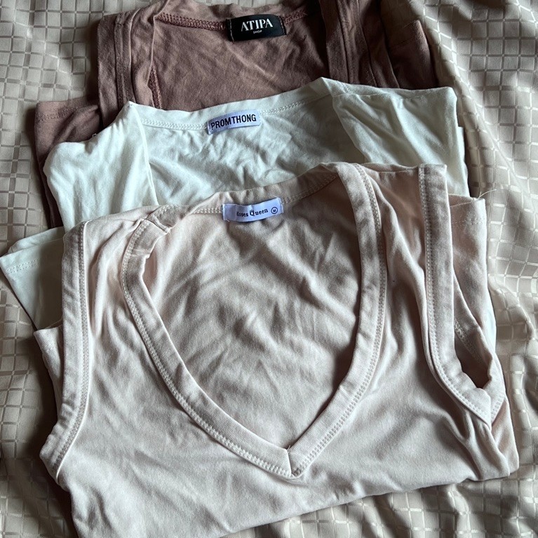 3 ตัว 100_เสื้อกล้ามโทนนู้ด Atipa, moses queen, Promthong