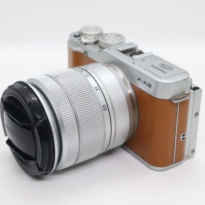Fuji XA2 พร้อมเลนส์ 16-50