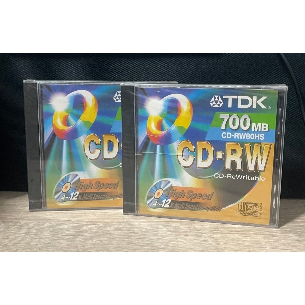 แผ่นซีดีเปล่าแบบเขียนซ้ำได้ (CD-ReWritable หรือ CD-RW) ยี่ห้อ TDK รุ่น CD-RW80HS