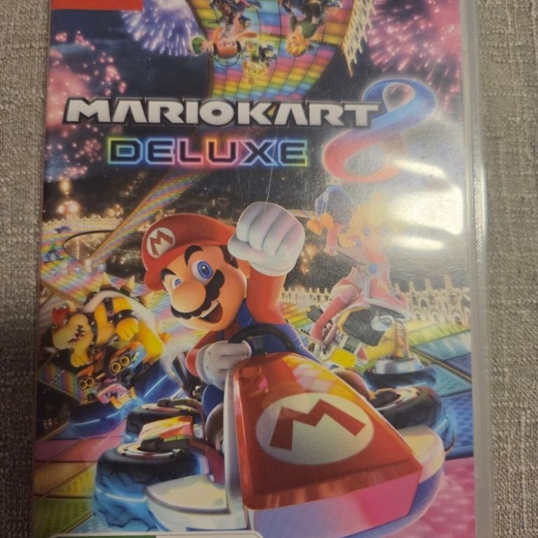 Mario Kart deluxe 8 Nintendo Switch