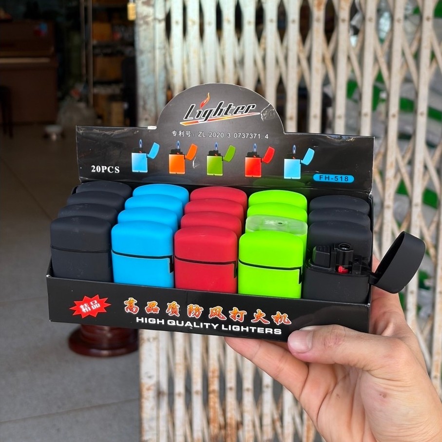 ไฟฟู่ ทรง Zippo’s   ยก กล่อง 📦 20 ตัว ( พร้อมใช้ ส่งไว 1-2 วัน )