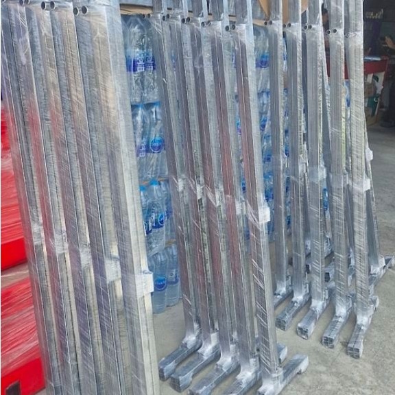 ราวตากผ้า สูง150X130 ชม.ผลิตจากเหล็กชุปชิงค์กัลวาไนช์เหล็กกล่อง1นิ้ว×1นิ้วไม่เป็นสนิม
