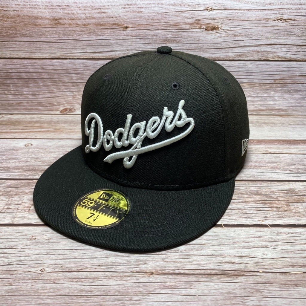 หมวก New Era Los Angeles Dodgers Wordmark Script 59Fifty Fitted Hat Black