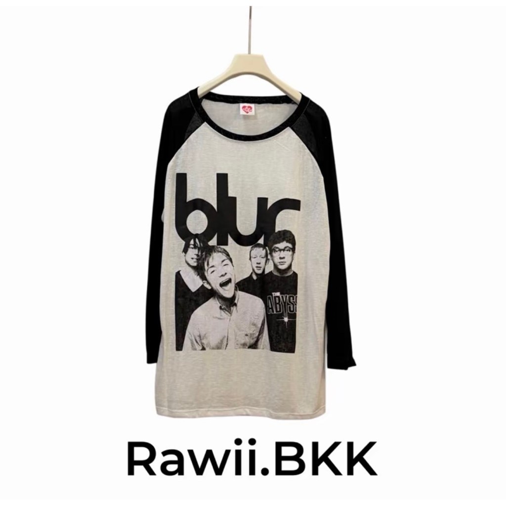 เสื้อผ้าสลาฟ แค่ลองซักเก็บ ทรง Over Size แบรนด์ Rawii.Bkk