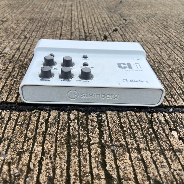 usb audio interface Steinberg รุ่น CI 1 มือสอง