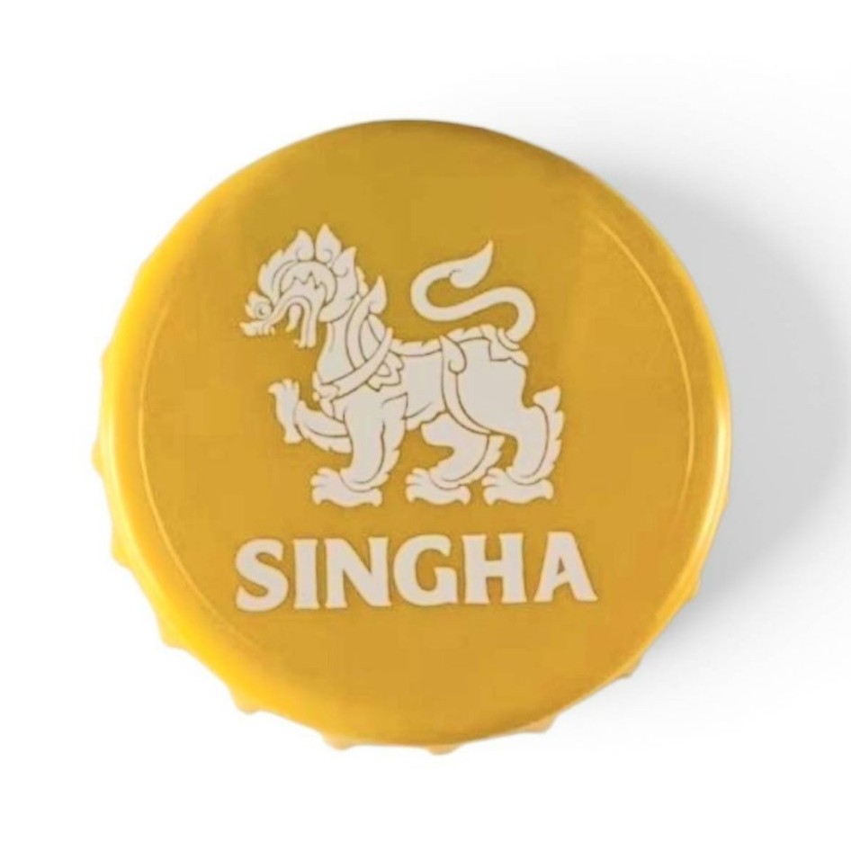 ที่เปิดขวดทรงฝาเบียร์สิงห์ สีเหลือง พร้อมแม่เหล็ก Singha bottle opner magnet