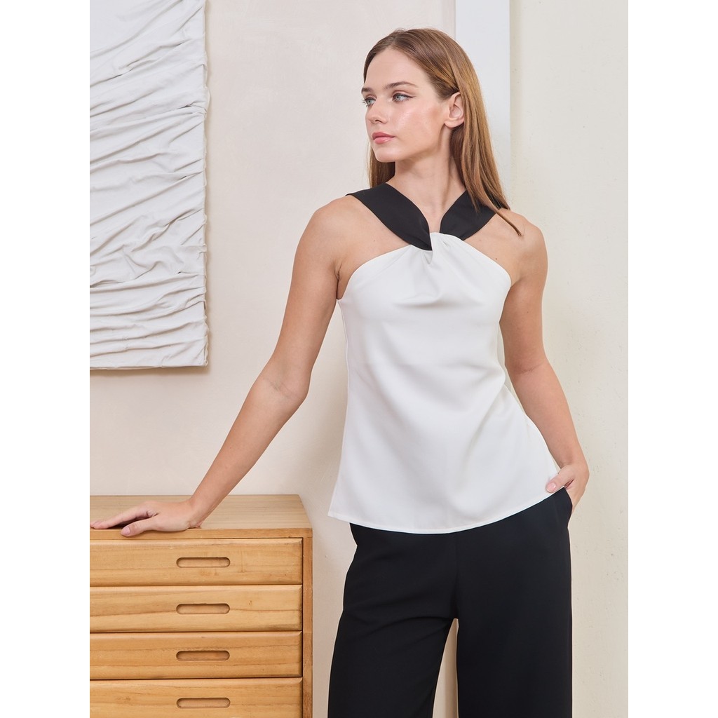 Ramsita Arika Two Tone Top เสื้อคอไขว้ ทูโทน