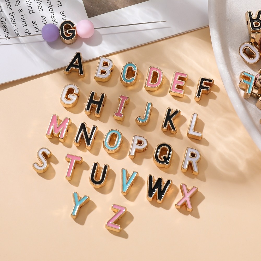 ชุดAZ Alloy Letter Beads 5 ชิ้น สำหรับทำสร้อยข้อมือและสร้อยคอมากี