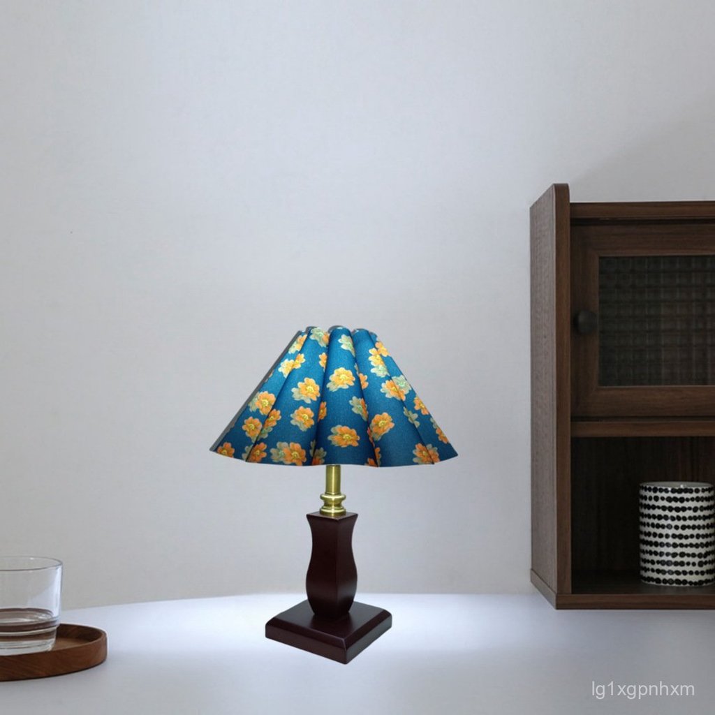 Flower Cover Wooden Base Table Lamp Soft Light Eye Protection Atmosphere Wooden Decoration Wooden Me