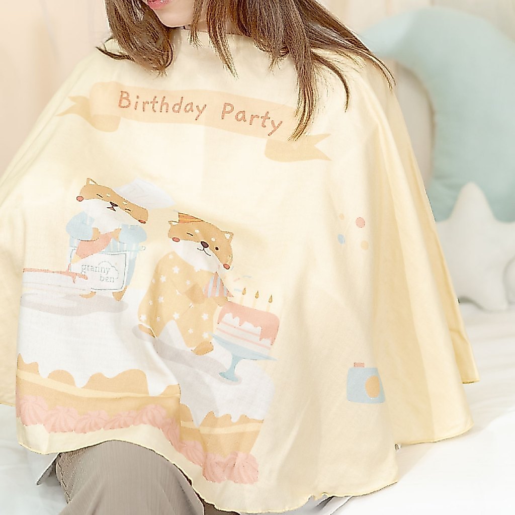 Granny Ben Birthday Party Collection ผ้าคลุมให้นมพับเก็บได้ในตัว Tencel™ Pocket Poncho