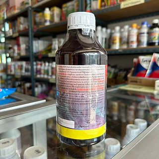 แลมบ์ดา-ไซฮาโลทริน2.5%EC 66 1ลิตร กำจัดเพลี้ย หนอน หวี่ขาว ผีเสื้อขาว บั่ว แมลงบิน เพลี้ยไฟ น๊อคร่วงเร็ว สูตรเย็น