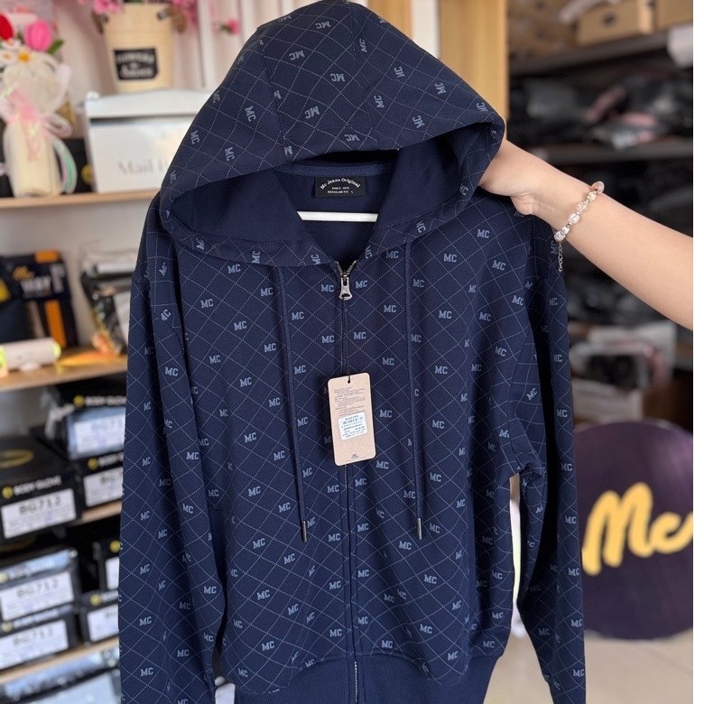 MC JEANS เสื้อแขนยาวกันหนาว ทรงเรกูลาร์ พร้อมส่ง มีปลายทาง