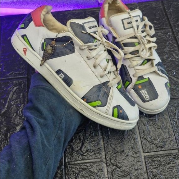 Vintage Reebok Ice Cream Beeper Pager Flavor Pharell BBC Club